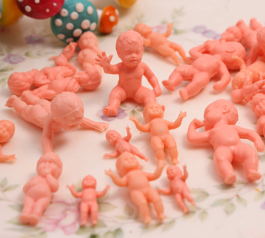 Baby - 24 Piece Set - 1" Tall - Retro Doll Minis - IV3-3670