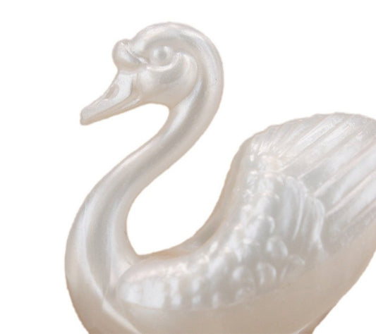 Swans - Pearl - Set of 4 - Retro Dollhouse Minis - 203-3-111CL