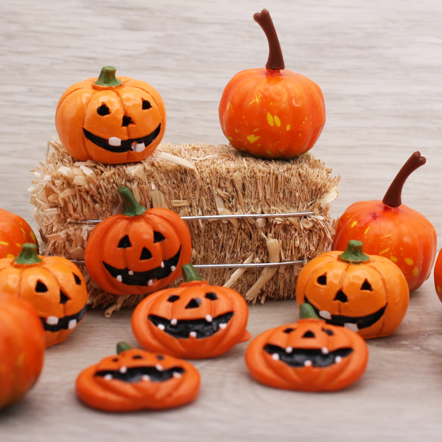 Mega Mini Halloween Set! - Great Value! 53 Pieces - IV3-3672