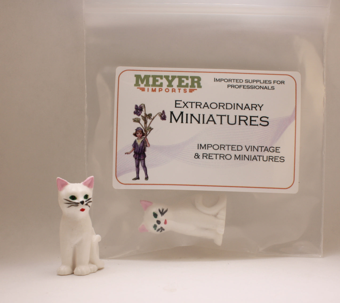 Cat - White Sitting Cat - 1.5" - German - Set of 1 - 204-8807