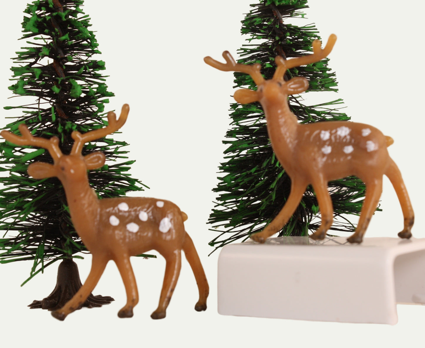 Deer - 1.5" Tall - Set of 2 - Brown - 204-8831