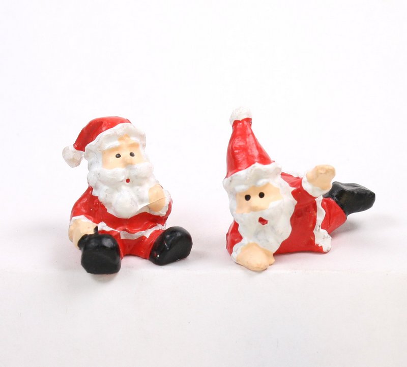 Santa - 1" Dancing- Set of 4 - Dollhouse Minis - 204-8781