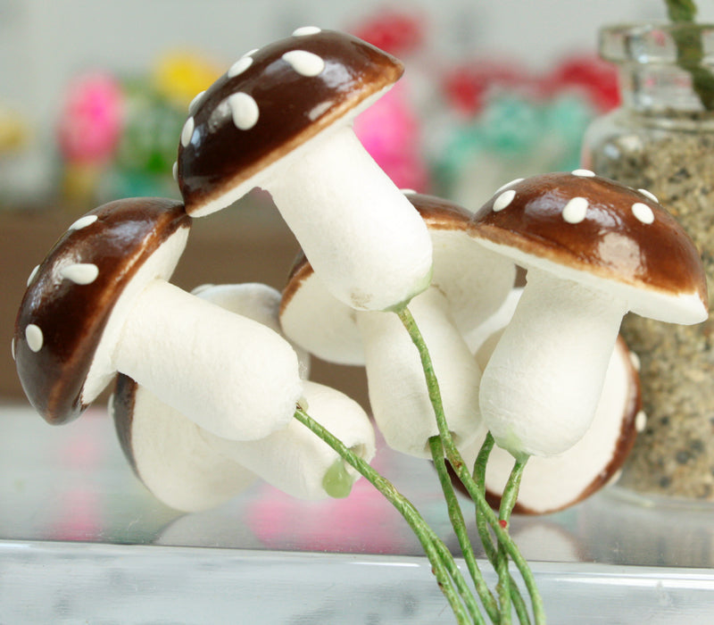 Brown - Large Cotton Spun Mushrooms - Set of 10 - (218-0118)