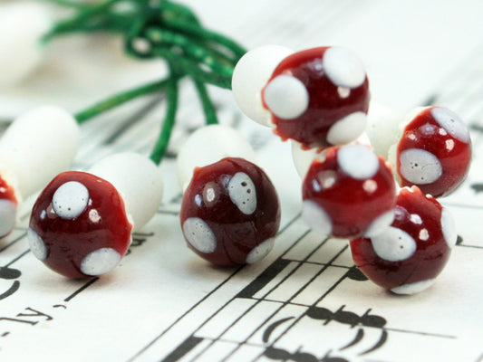 Brown - Sealed Plaster Mushrooms 16 pcs - 218-0120