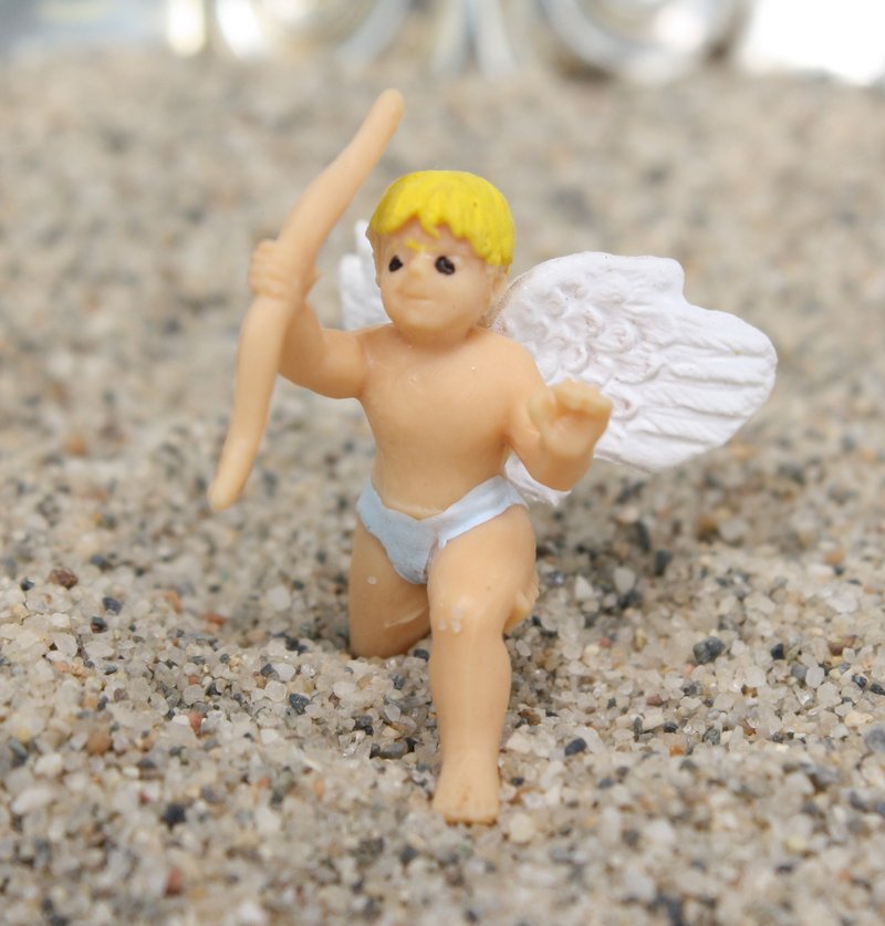 Miniature Cupid Figure with Wings - 1" Tall - Set of 4 - 234-003