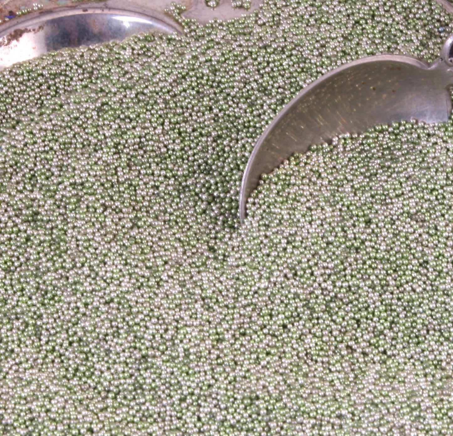 Green- Green Gold Glass Deco Beads (311-3024)