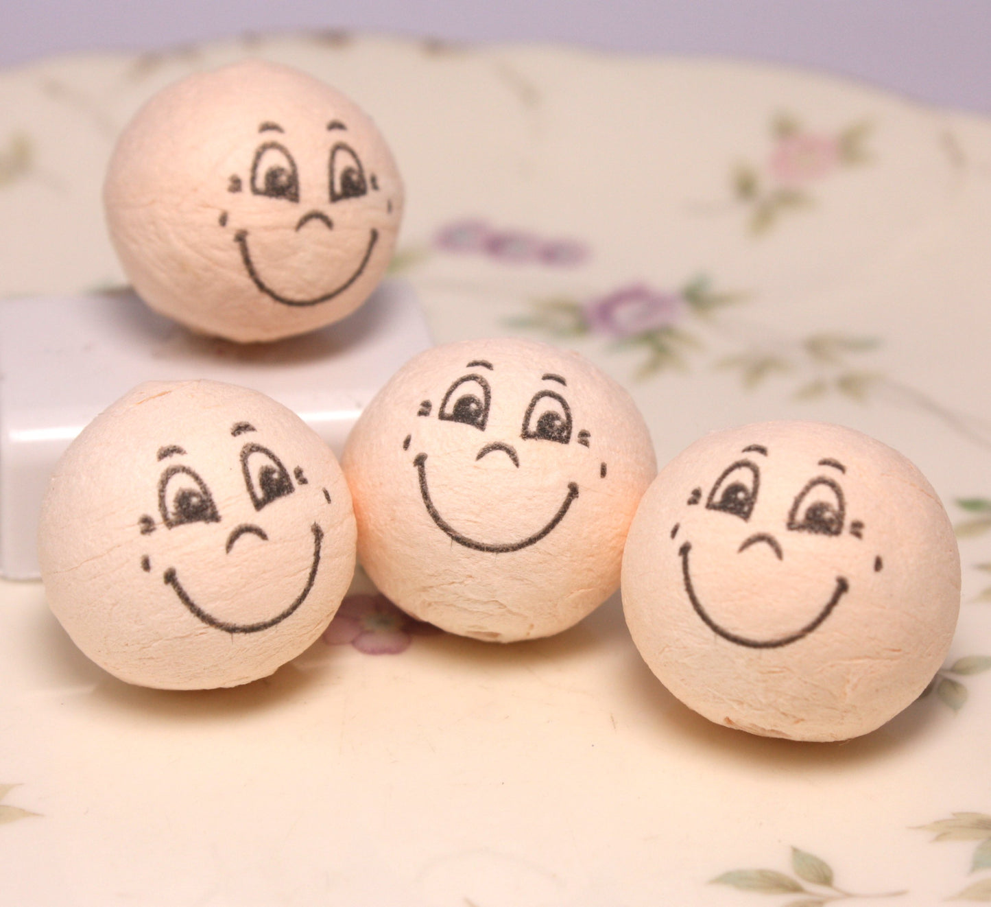 Big Smile! - 1" Beige Cotton Heads - Set of 10 - 703-5382