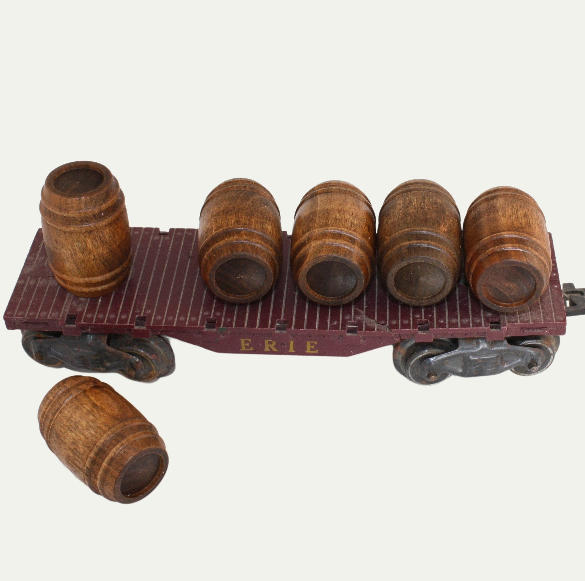 Kegs Whiskey - Brown - Set of 6 - 1:24 Scale - 101-0610