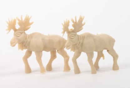 Moose - Set of 8 - Retro Dollhouse Minis - 201-0280