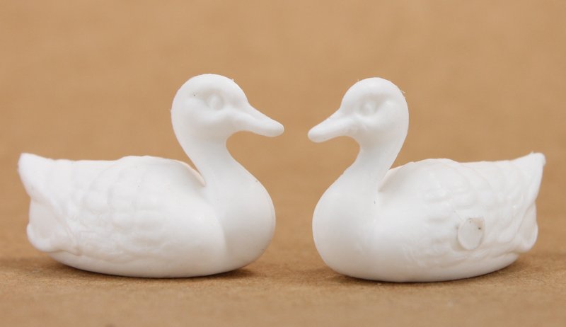 Ducks - White - Set of 10 - Retro Dollhouse Minis - 201-142-2