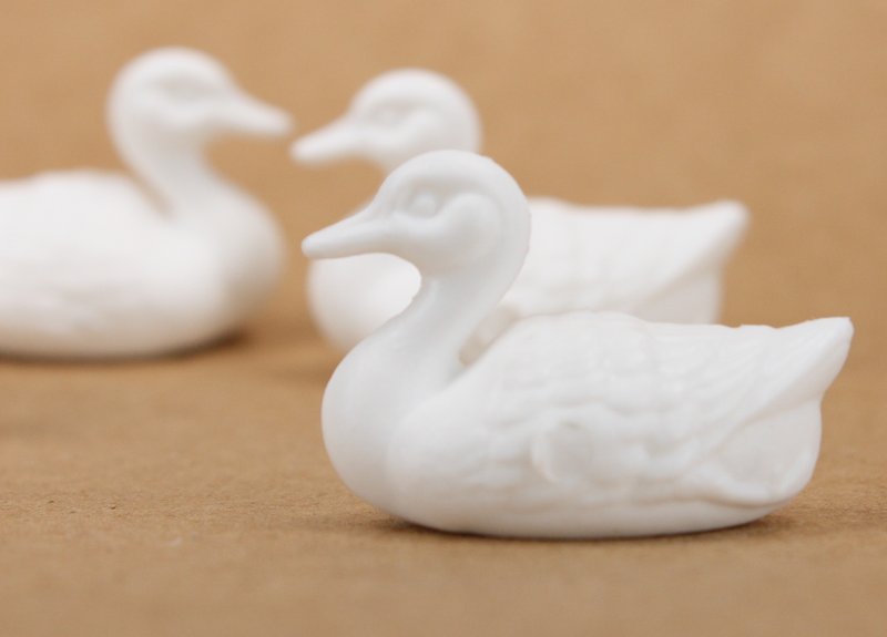 Ducks - White - Set of 10 - Retro Dollhouse Minis - 201-142-2