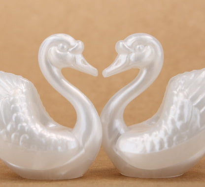 Swans - Pearl - Set of 4 - Retro Dollhouse Minis - 203-3-111CL