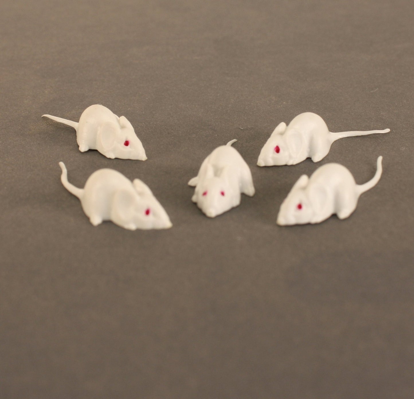 Mice - White Mouse Set - Red Eyes - 1" - 6 Pieces - 203-3-18-WH