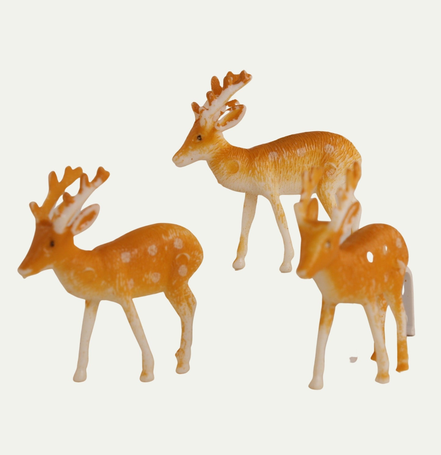 Deer - Retro Reindeer - Buckskin - 1.5" - Set of 4 - 204-8830