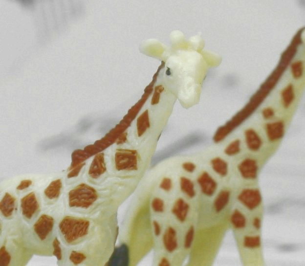 Giraffes Babies - Hand Painted -  Set of 4 - 234-2622