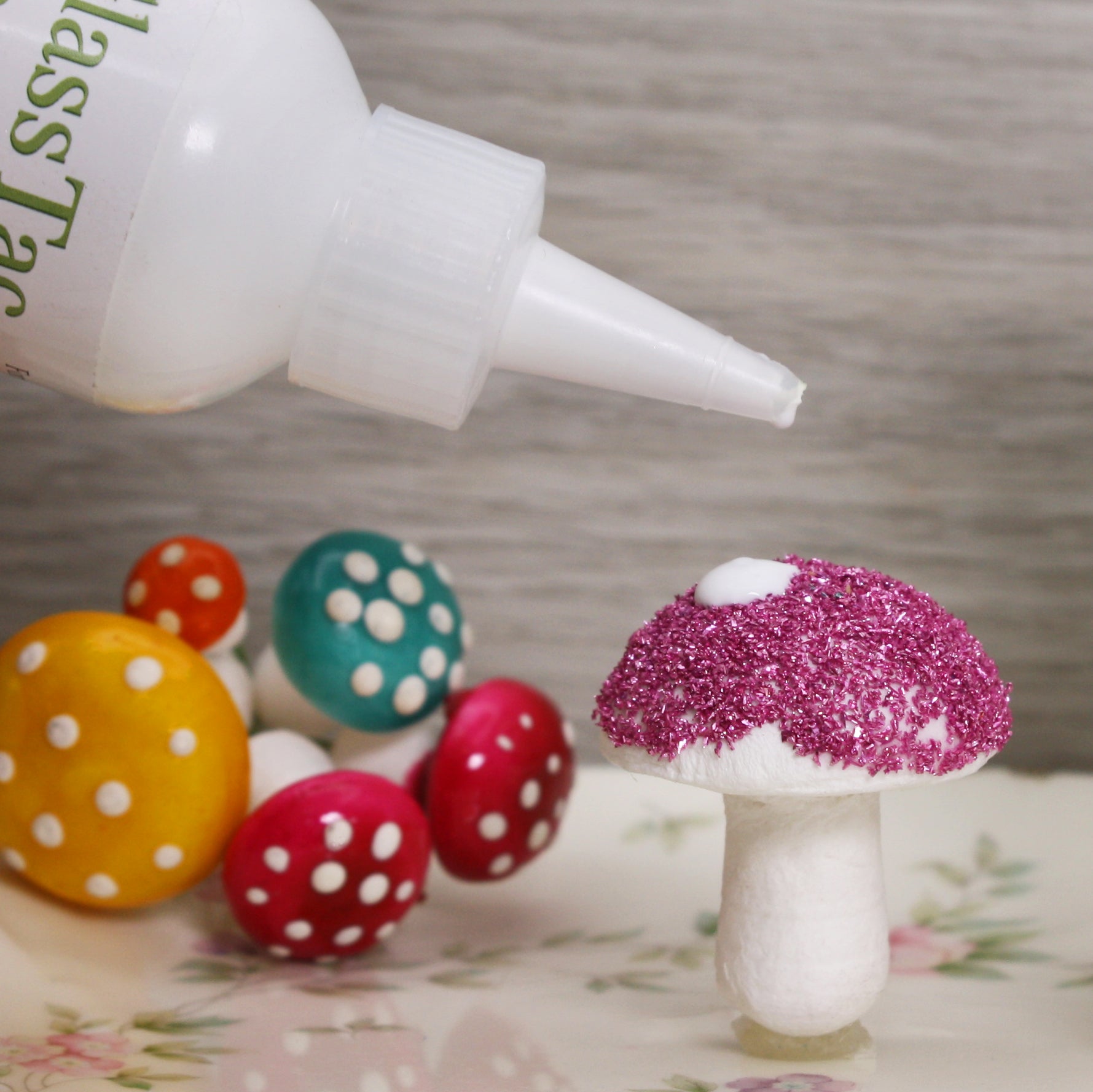 Glass-Tac Clear - Glass Glitter Glue - 2oz Bottle #310-0001