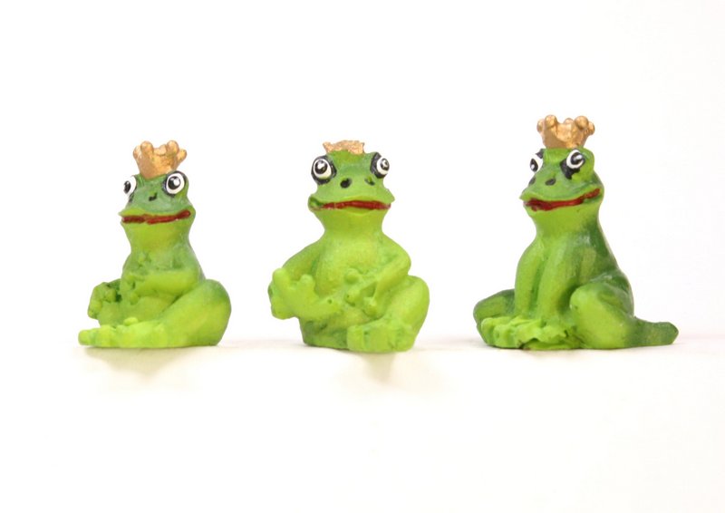 Frogs - 1" Mini Royal Frogs - Set of Three! #804-0088
