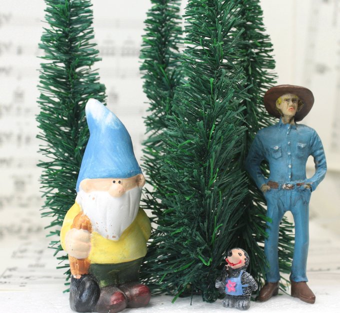 Evergreen Tree - 8" - 12 Pcs Set  (218-0206)