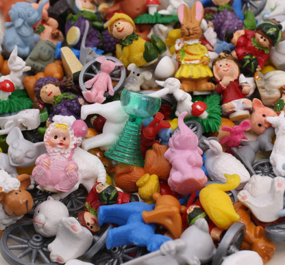 Mega Mini Mix Set! Vintage Miniatures - 4oz - IV3-3665