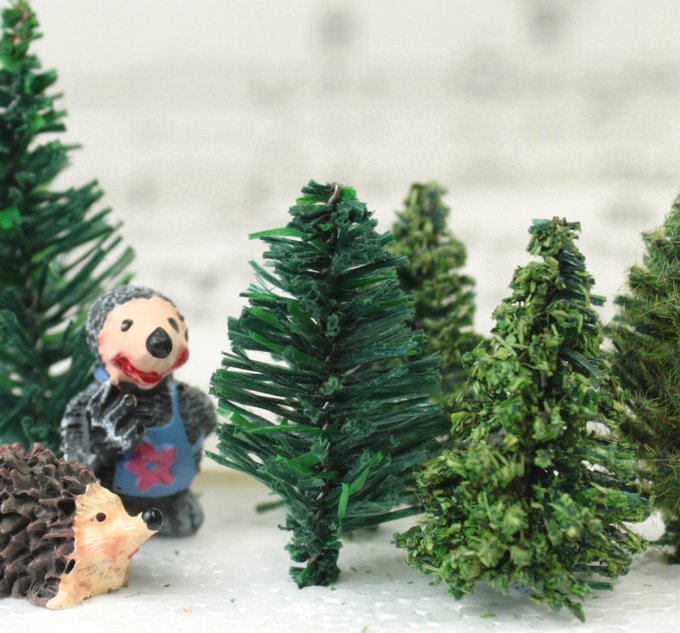 Forest Trees  - Under 2" Tall - 10 Pcs Set (218-0200)