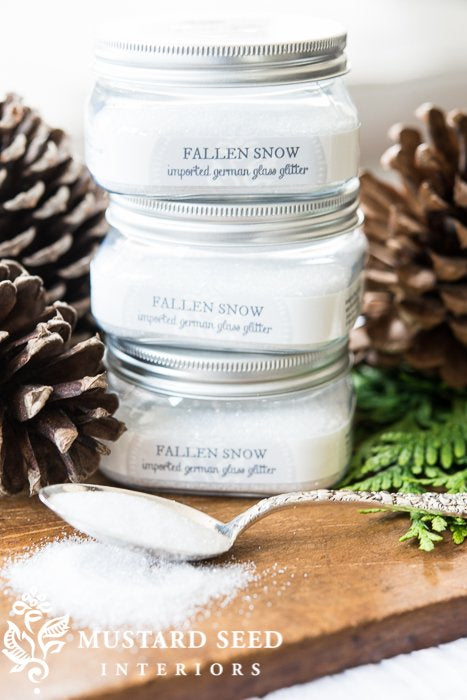 Fallen Snow - Miss Mustard Seed Glitter - 306-1401