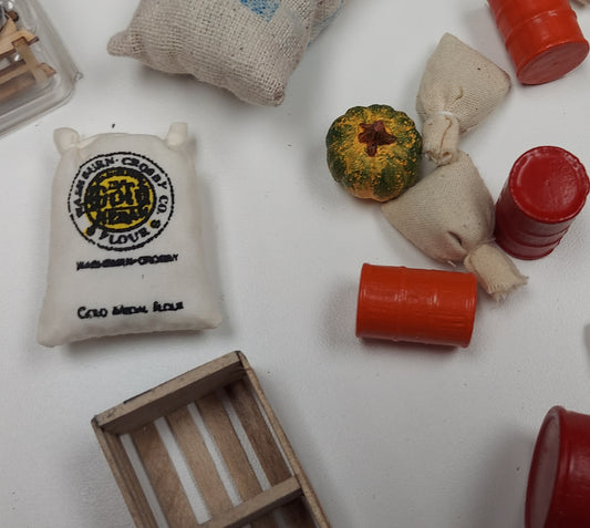 Grab Bag - Barrels, Sacks, Crates, Pallets - G Scale - RR-44