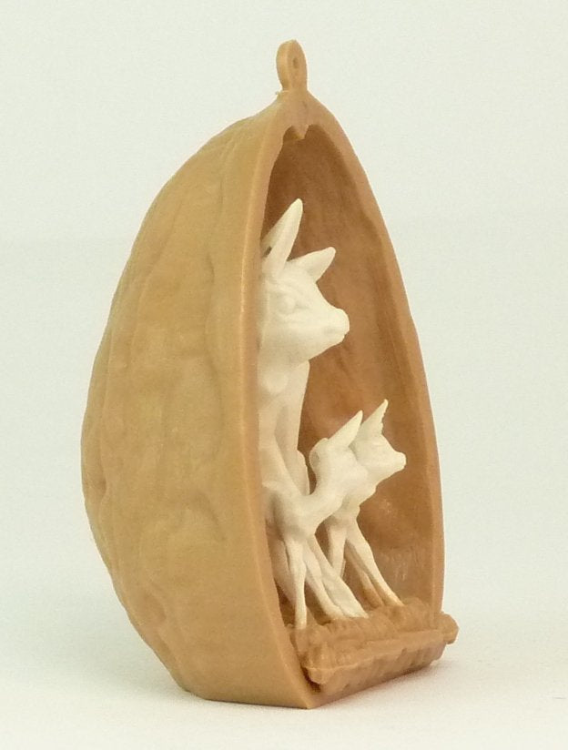 Walnut Shell with Deer - 203-3-137A