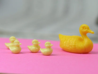 Duckling - Baby Rubber Ducks! - 1,000 -  203-3-108