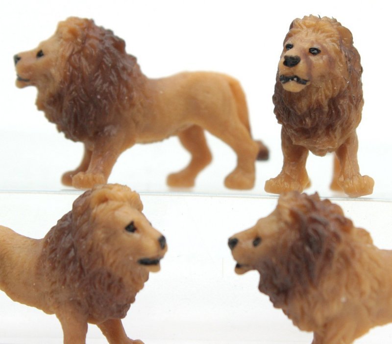 Lions -  1" Long - Set of 4 - 234-2922