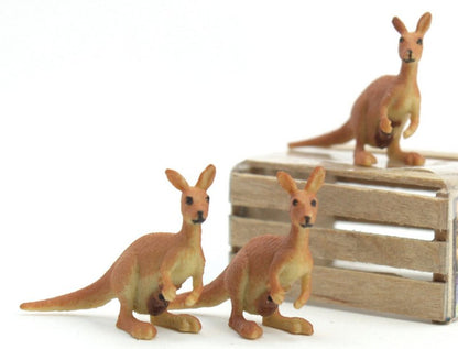Kangaroo with Baby -  Hand Painted -  Set of 4 - 234-4022