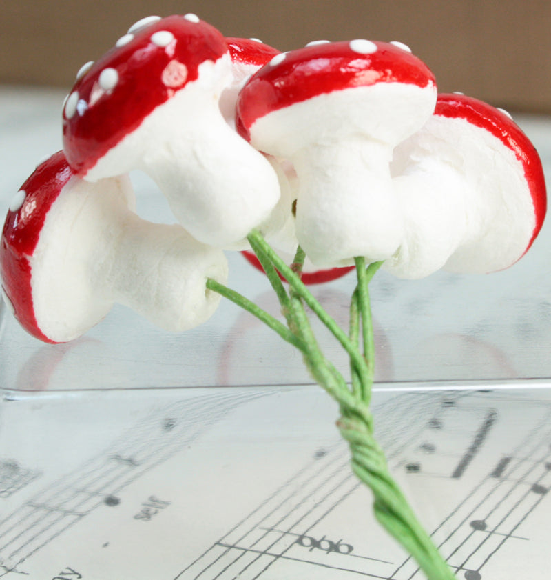 Red - Large Cotton Spun Mushrooms- Set of 10 - 5/8" - 703-1800