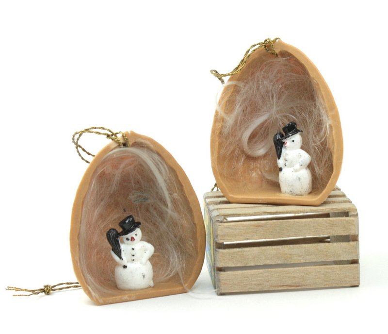 Vintage German Snowman in a Walnut - IV3-2542
